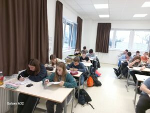 DUNÁNTÚLI ESÉLYTEREMTŐ MATEMATIKA VERSENY ISKOLAI FORDULÓ